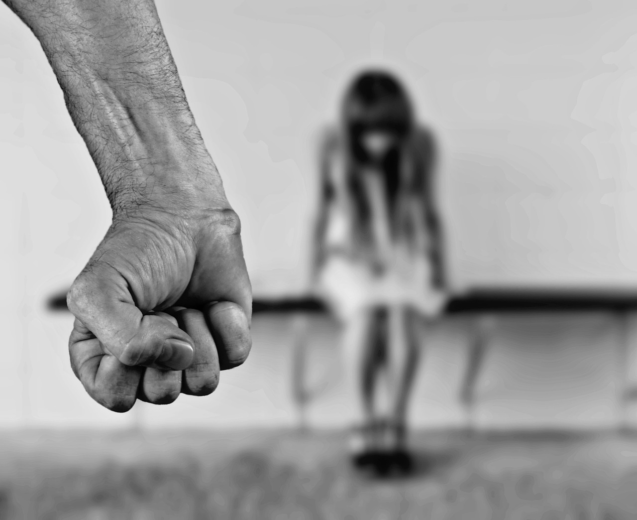 最新受害者醫生事件，心理健康與醫療安全的緊迫關注